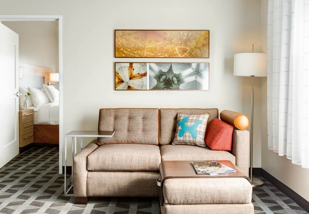 Towneplace Suites By Marriott Kansas City Airport Eksteriør billede